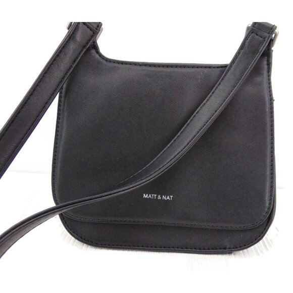 Matt Nat Black Vegan Small Purse Cross Body Bag Flap Snap Adjustable Strap Luna - Picture 1 of 8